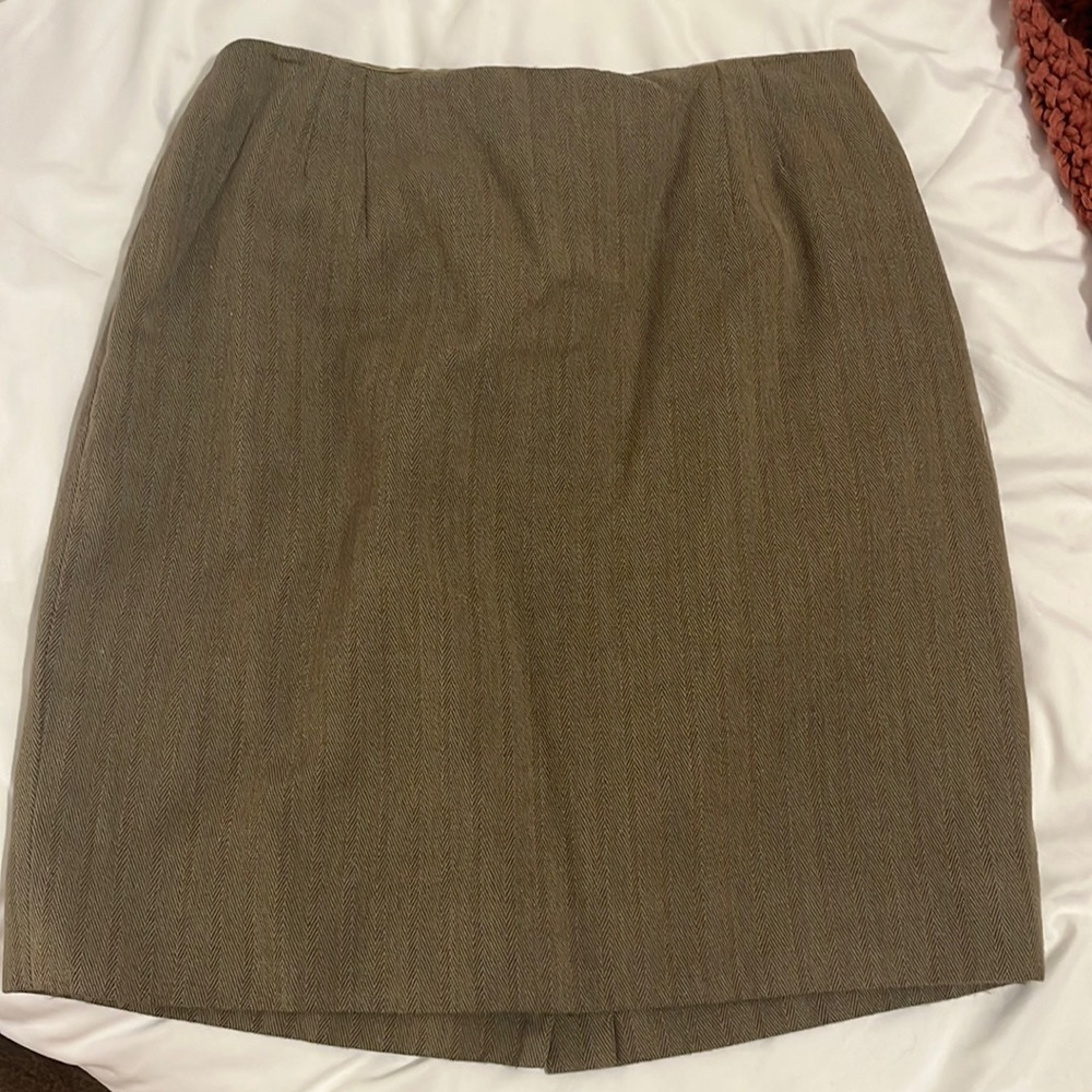 Vintage Jones New York Skirt (size 12)